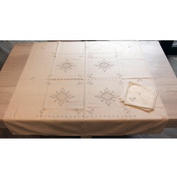 tea-tablecloth-suns-grey-lagartera-toledo_table