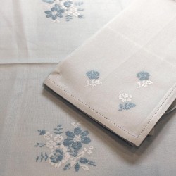 mantel-flores-gris-lagartera-toledo_servilleta