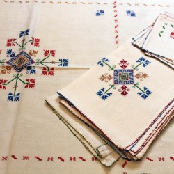 mantel-escudos-colores-lagartera-toledo_servilleta