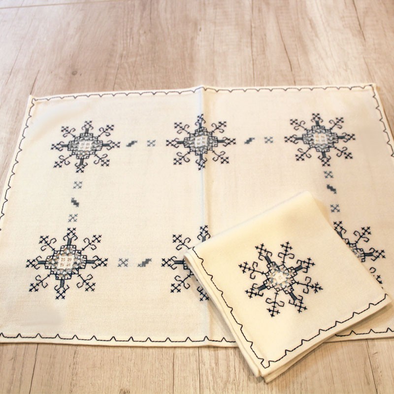 mantel individual-soles-gris-lagartera-toledo_mosaico