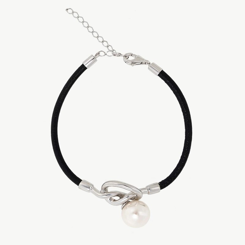 Sicilia Pearl Bracelet – black leather and silver – round white 12 mm pearl (Majorica)