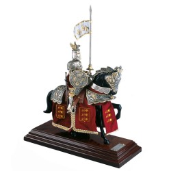 Equestrian Armor – Dragon Helmet – Silver finish (lacquered steel) – Red velvet – Marto Toledo – Side view