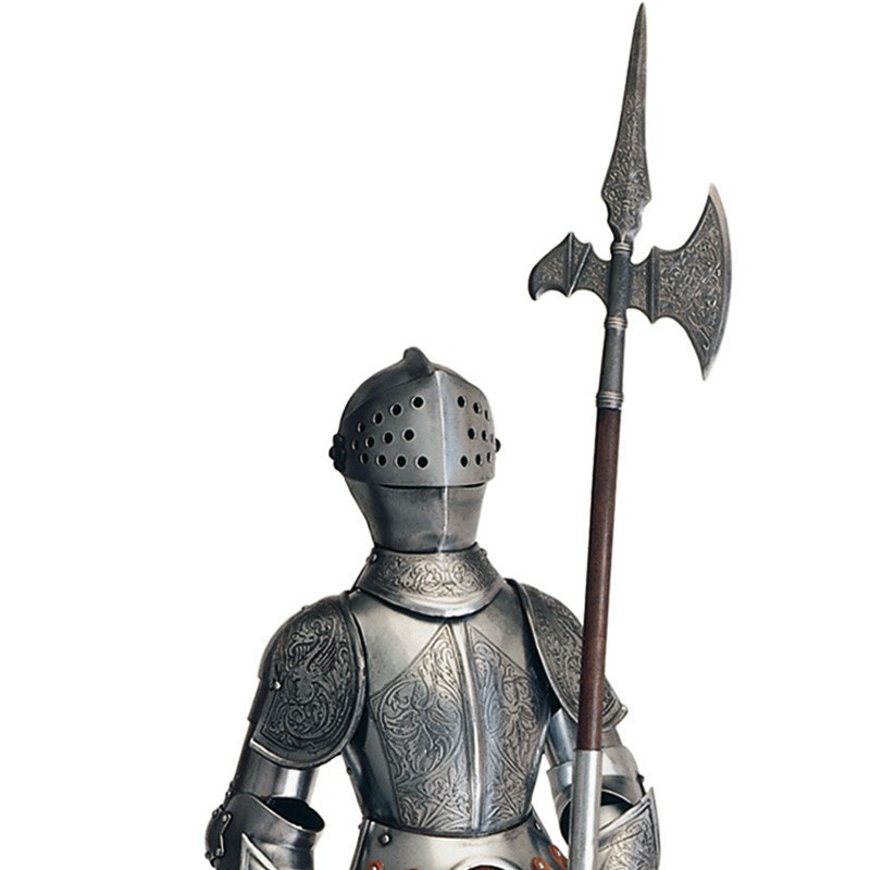 Halberd Armor, Medium-sized (steel) Marto Toledo – Helmet and chest detail
